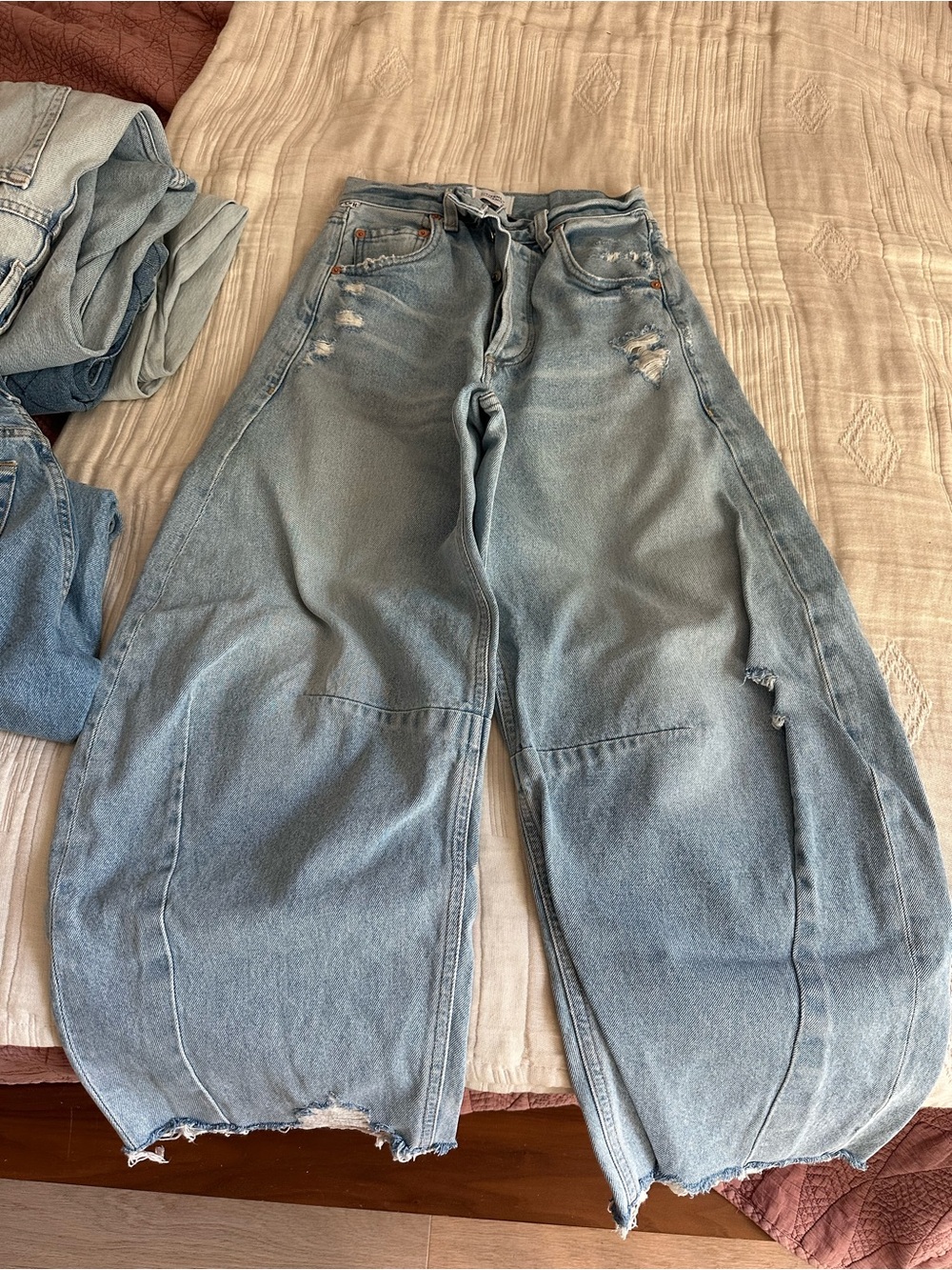 BNWOT NEVER WORN. Purchased from SSENSE Citizens of Humanity Horseshoe.